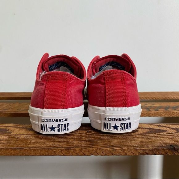 Converse Chuck Taylor All Star II Red Low Top Lace Up Sneaker Shoes Youth 1 - Picture 4 of 11